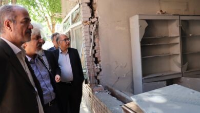 بازدید معاون وزیر راه و شهرسازی از بخش های جنگ زده دانشگاه شریف بازدید معاون وزیر راه و شهرسازی از بخش های جنگ زده دانشگاه شریف