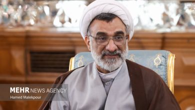 فرماندهان امروز ما اساتید دانشگاه و صاحب‌نظران حوزه علم و فناوری هستند