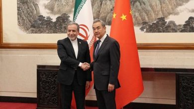 درخواست مشترک چین از ایران و آمریکا؛ پیام وانگیی به عراقچی درباره تشدید تنشها درخواست مشترک چین از ایران و آمریکا؛ پیام وانگیی به عراقچی درباره تشدید تنشها
